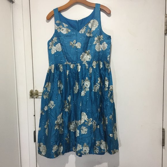 VINTAGE SLEEVELES MIDI DRESSES SIZE XL - Picture 3 of 6